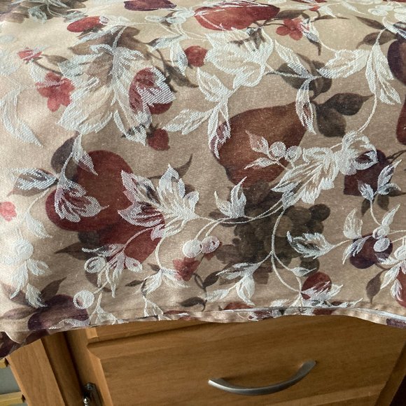 Vintage Fall Holiday Fabric Tablecloth 60" x 84" Oblong - Picture 1 of 5